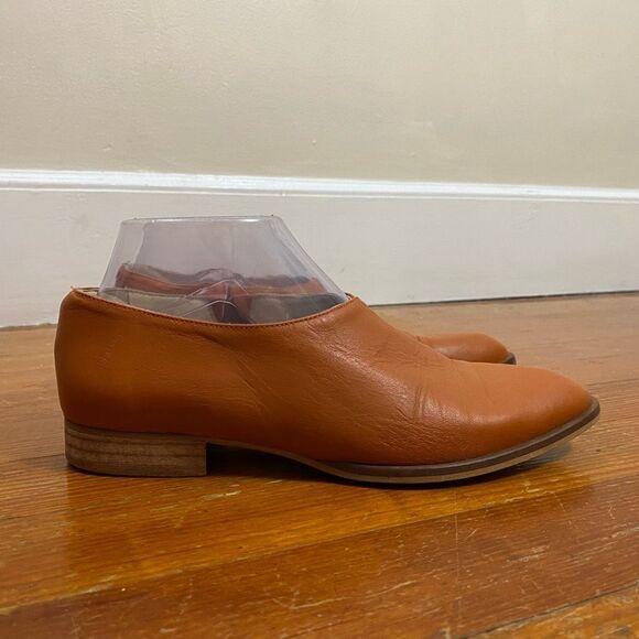Anthropologie Women’s Size 37 Slip On Ankle Shoes Brown Leather Low Heel - Picture 3 of 12